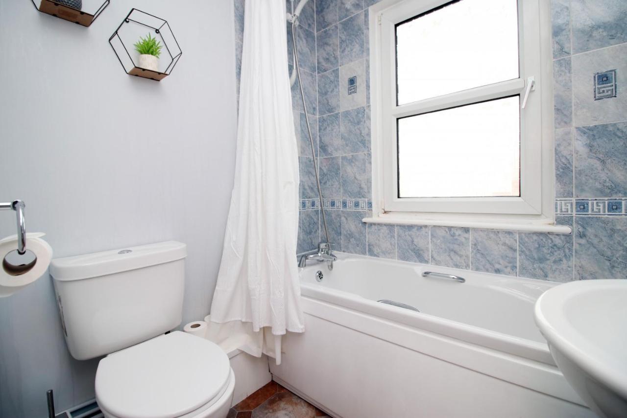 K Suites - Selkirk Street Челтнем Екстер'єр фото